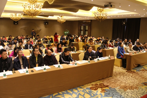 12��13����������˿�Ļʽ