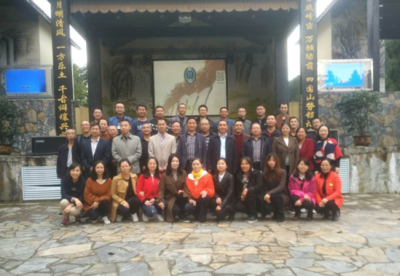 ��������ҽ�֣���չ����  �ḻְ������